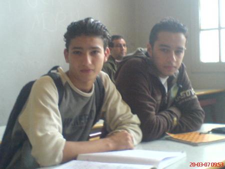 with badr  M red